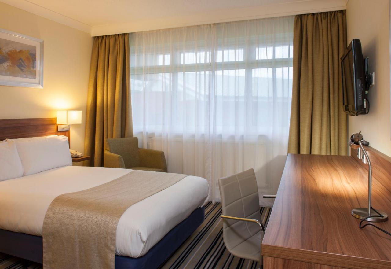 Holiday Inn Warrington By Ihg Kültér fotó