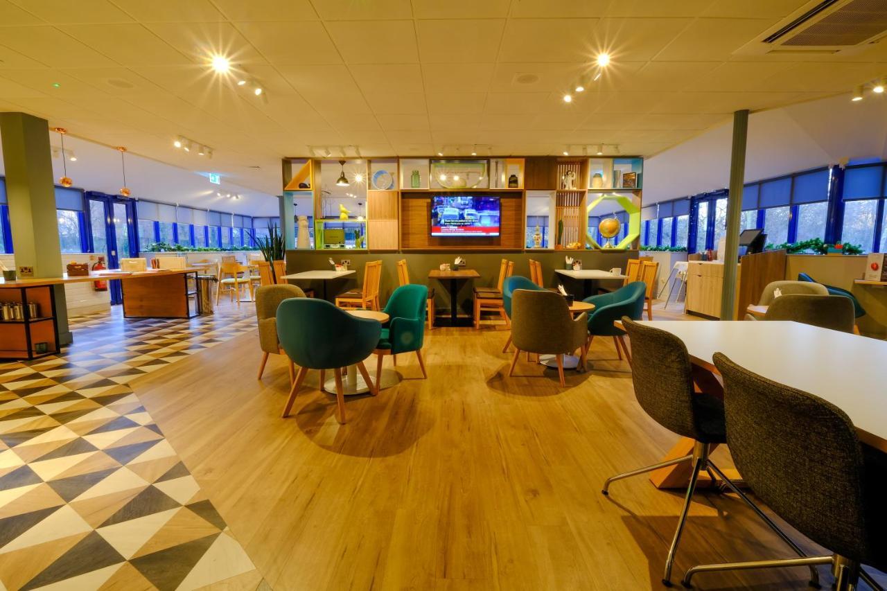 Holiday Inn Warrington By Ihg Kültér fotó