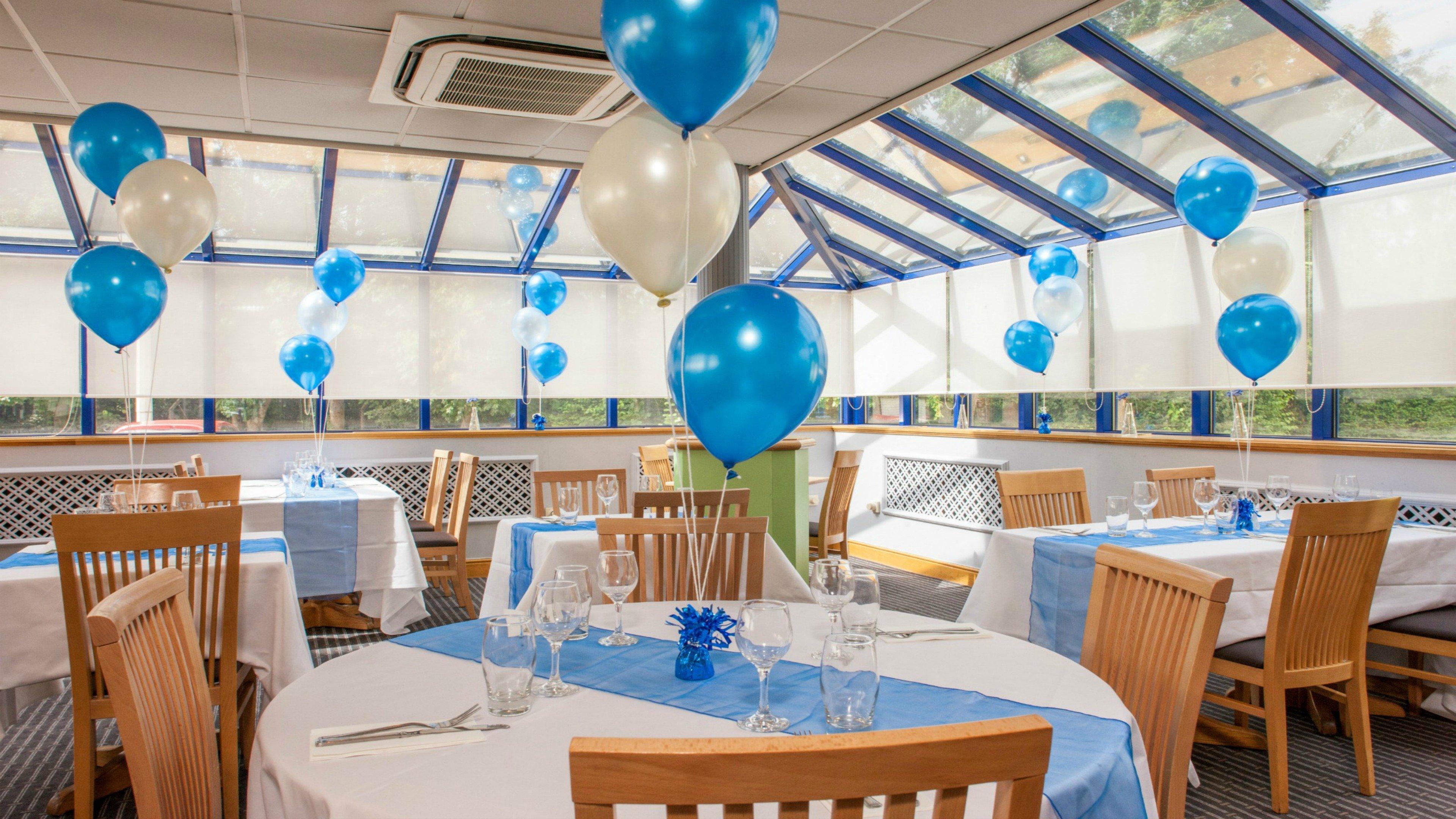 Holiday Inn Warrington By Ihg Kültér fotó