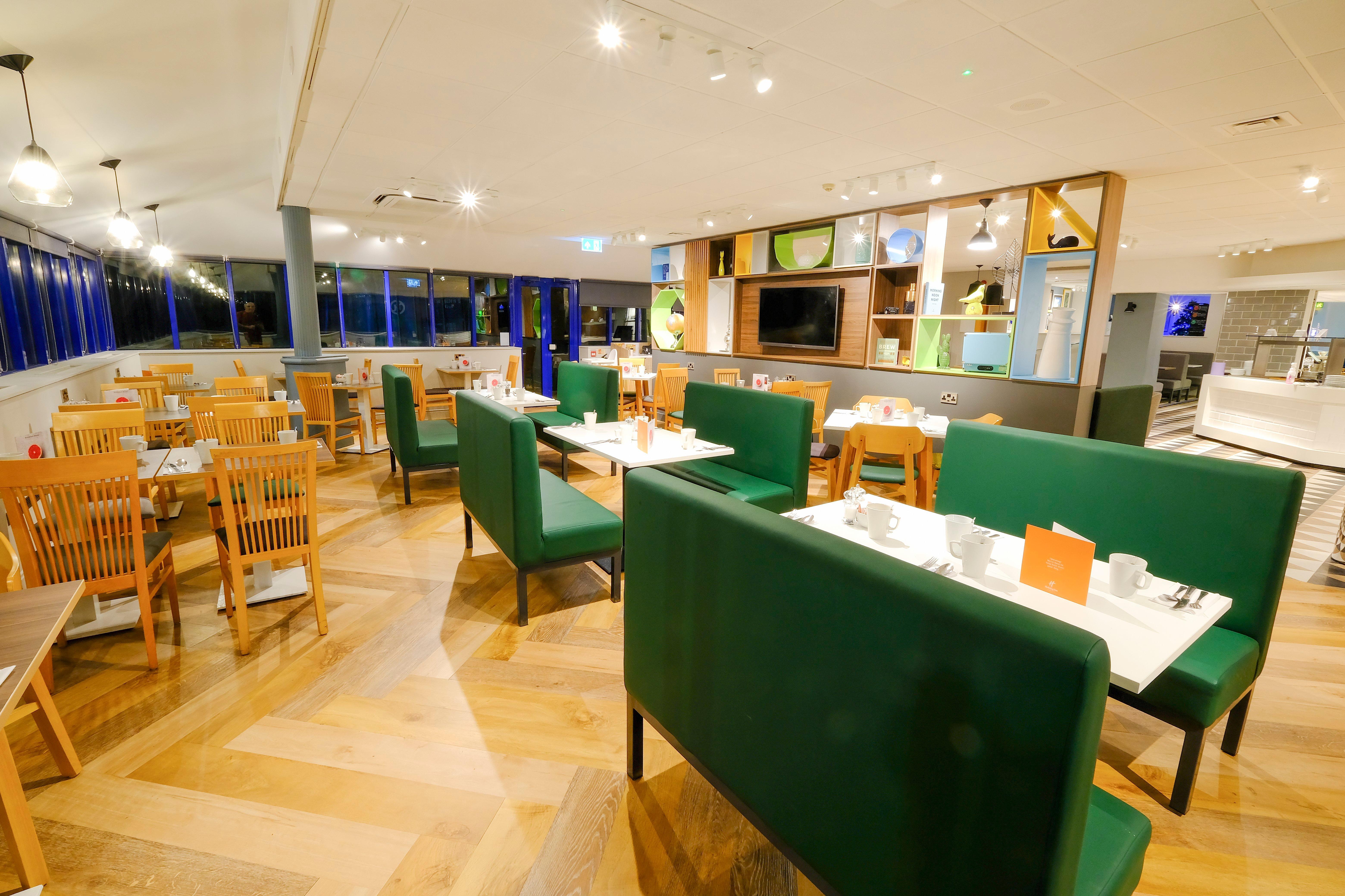 Holiday Inn Warrington By Ihg Kültér fotó