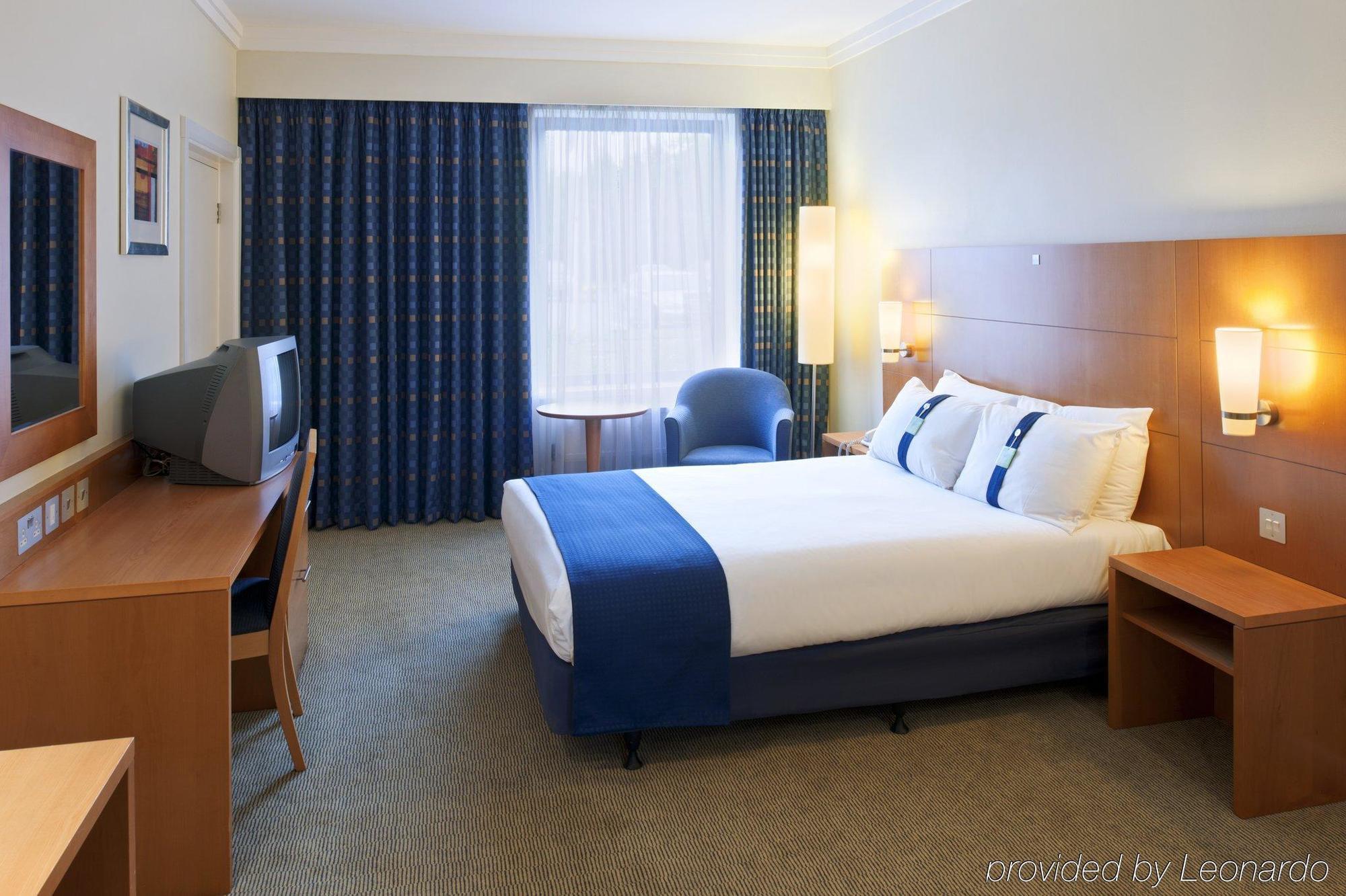 Holiday Inn Warrington By Ihg Kültér fotó