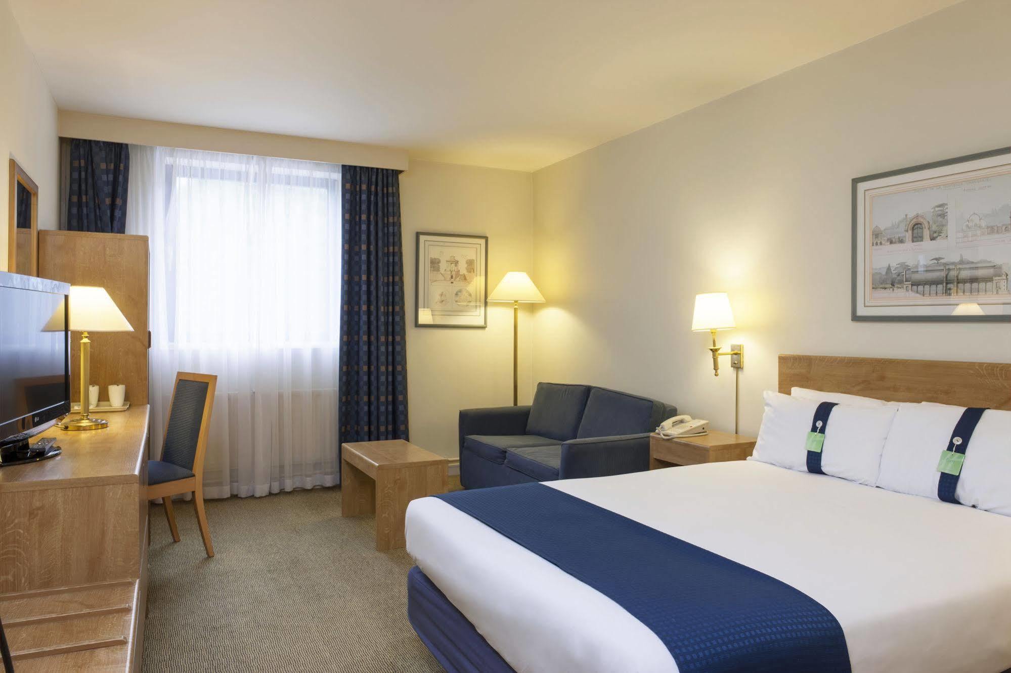 Holiday Inn Warrington By Ihg Kültér fotó